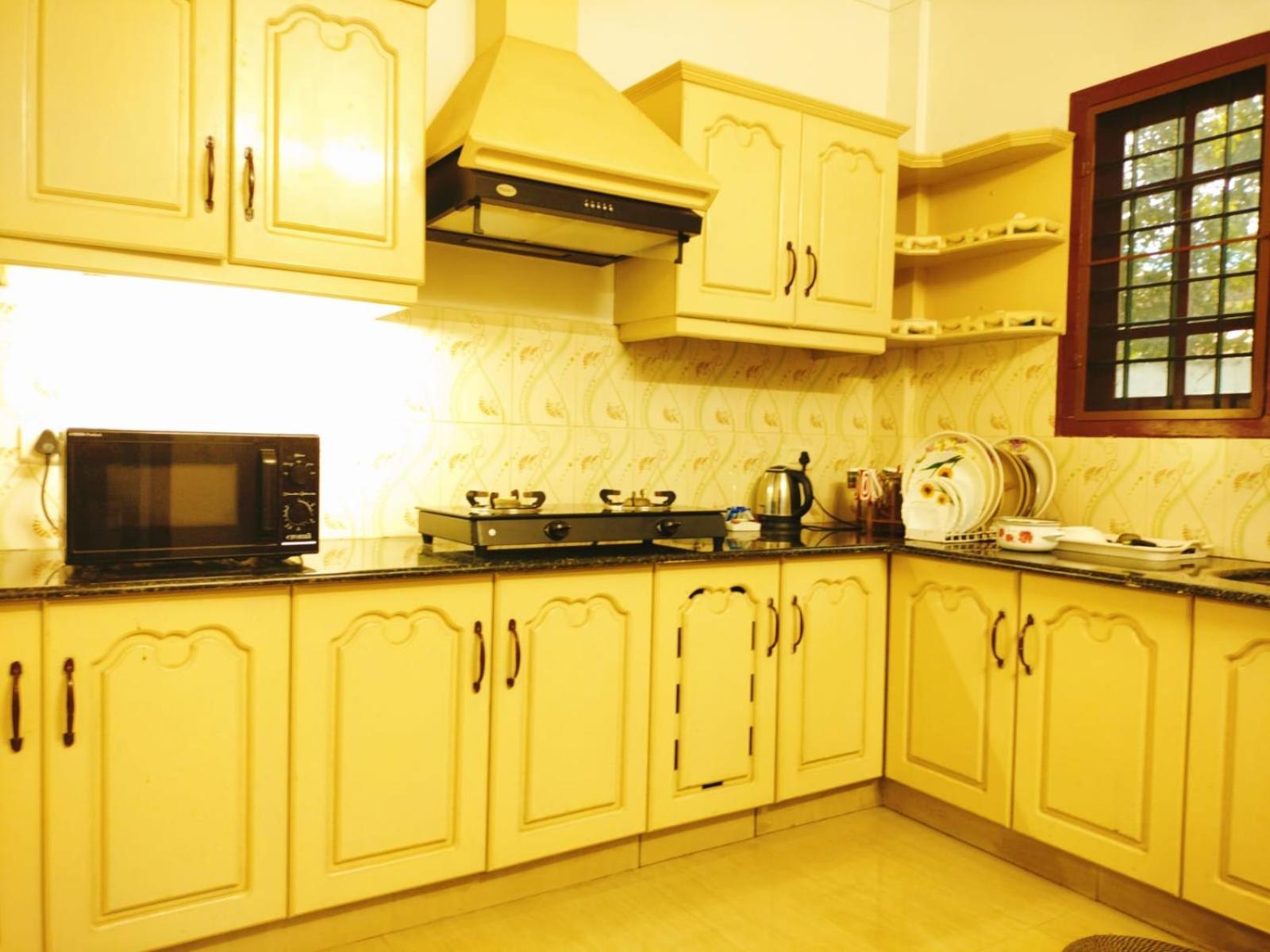 Hotel Jj Inn Kochi Luaran gambar